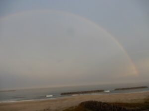 四倉海岸に虹がかかった