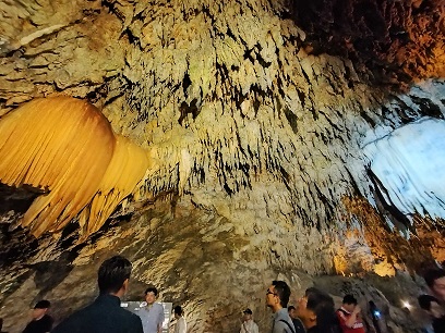 CAVE OKINAWA内の鍾乳石